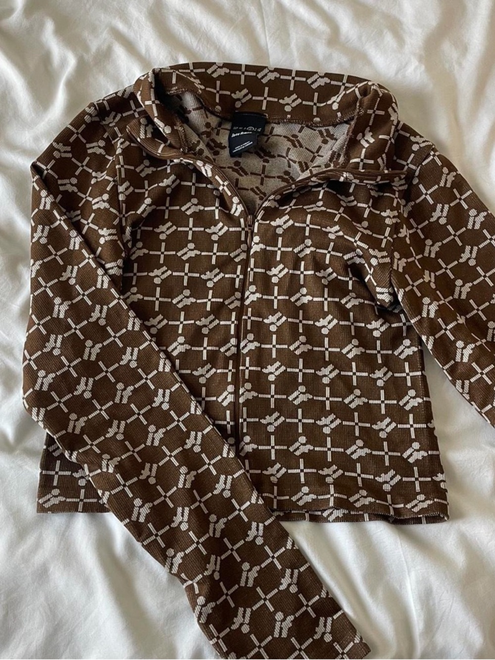 NWOT Urban Outfitters Brown Patterned Zip-Up